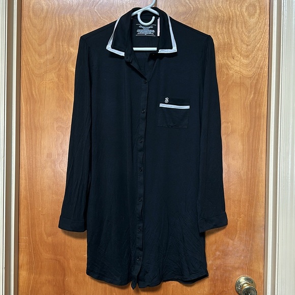 💖 Victoria’s Secret Sleep tee - Picture 2 of 7